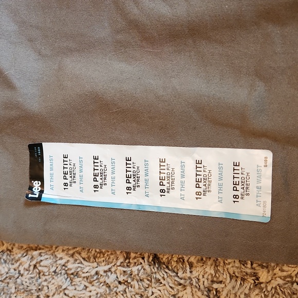 Lee Plain Front Pant Relaxed Fit Stretch Olive Green Pants - Picture 8 of 8